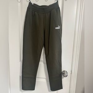 Puma sweatpants/joggers